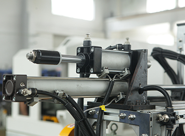 雙頭倒角機有什么特點？